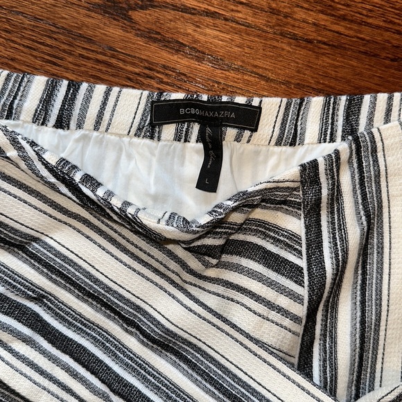 BCBG Maxazria striped asymmetrical midi skirt - Picture 5 of 14